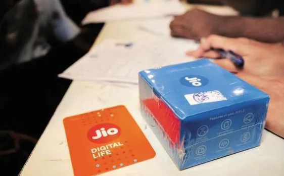 Reliance Jio plans to double network in coming months, to add 1 lakh mobile sites