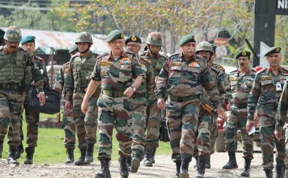 General Bipin Rawat visits frontier areas in north Kashmir; interacts with troops deployed along LoC