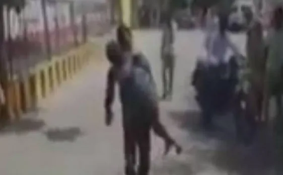 Video | Etawah: Labourer in UP carries body of son on his shoulder after hospital 'denies help'