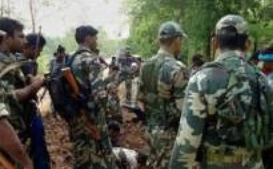 Maharashtra: Cop killed, 12 injured in landmine blast by suspected Maoists