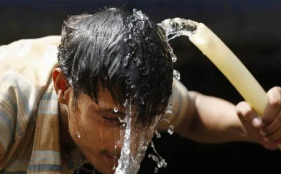 Mercury soars in many party of country; Delhi records hottest day of season at 44.1 degrees Celsius