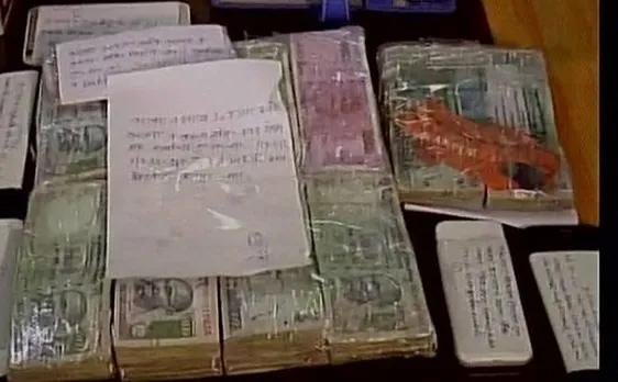 IPL 2017: Kanpur Police busts betting racket, arrests three bookies 
