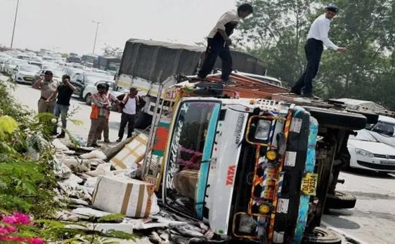 Madhya Pradesh: 11 labourers killed as truck overturns; CM Shivraj Singh Chouhan announces ex gratia