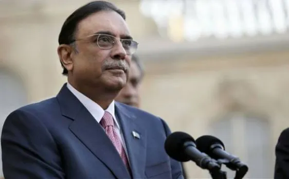 Cracks in Pak foreign policy: Zardari warns Sharif against waging war on neighbours 