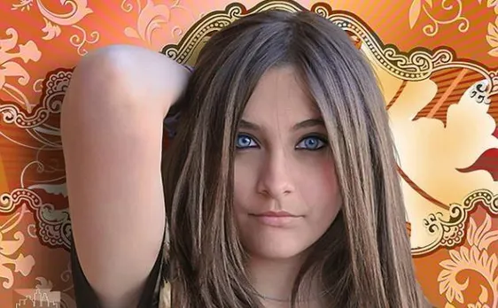 Paris Jackson advocates nudity; shares topless photo on Instagram