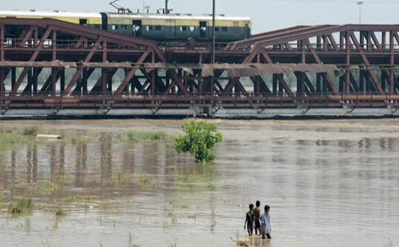 NGT bans open defecation, waste dumping on Yamuna floodplains; imposes fine of Rs 5,000 in case of violation