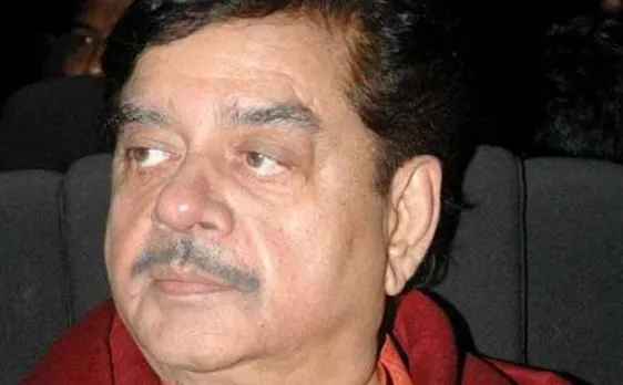 Shatrughan Sinha fires fresh salvos at Sushil Modi on Twitter, asks BJP high command for action