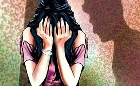 Minor girl raped repeatedly becomes pregnant; case registered against two