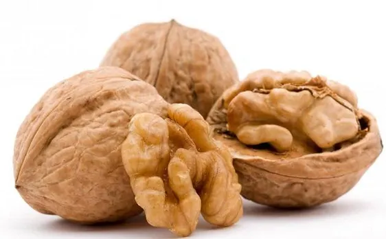 Walnuts can help to control hunger pangs, reveals study