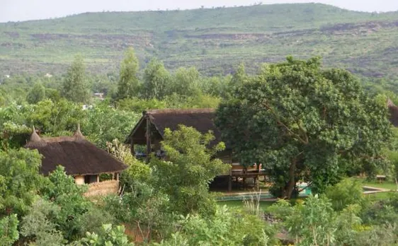 Terrorist attack Mali tourist resort: 2 civilians dead; 4 assailants killed