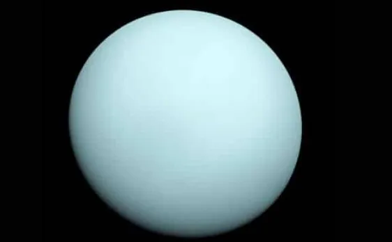 Uranus' rotation flips its magnetic field on and off like light switch, NASA's Voyager 2 spacecraft data reveals