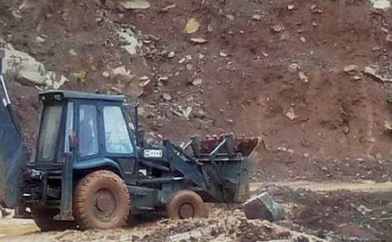 J&K: National highway closes for traffic due to blockade triggered by landslides