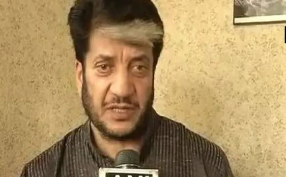 Money laundering case: Delhi court issues non-bailable warrant against Kashmiri separatist leader Shabir Shah