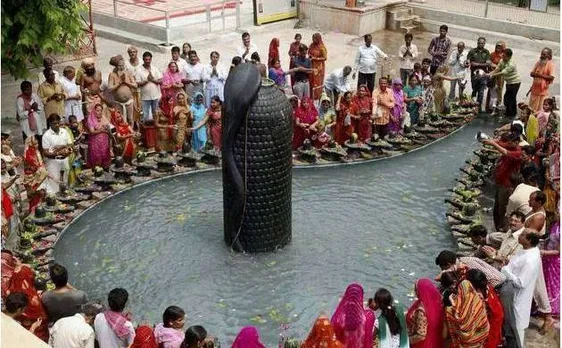 Shravan 2017: Know Lord Shiv puja vidhi, muhurat and importance of holy month Sawan