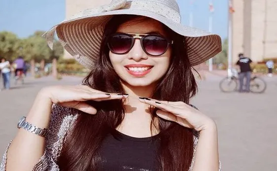 Dhinchak Pooja's peppy numbers deleted on YouTube; fans have a field day on Twitter
