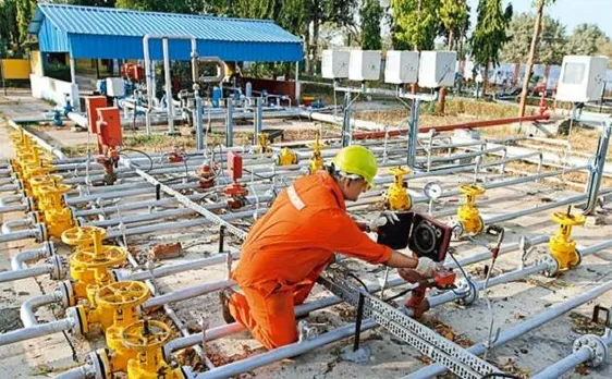 ONGC:Cabinet approves sale of 51.11% government stakes in HPCL to ONGC