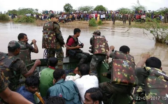 Gujarat flood: Indian Army steps in to bolster rescue and relief efforts; save 35 lives on day 1