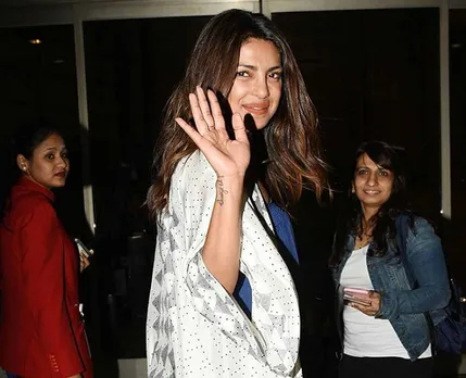 Priyanka Chopra flies back to USA after much awaited family vacation at Maldives (see pics)