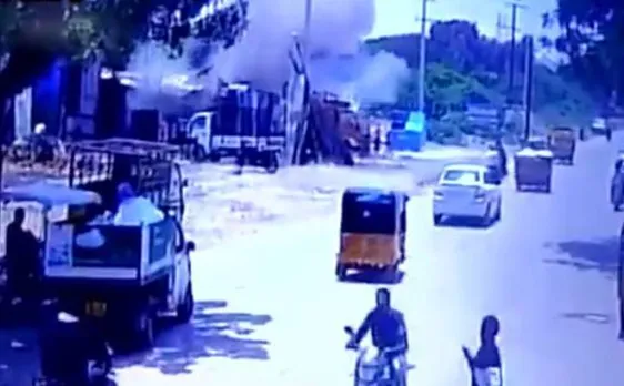 Watch | Cylinder blast in Hyderabad scrap godown, 1 person killed, 3 injured