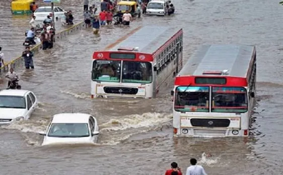 Army rescues 1925 people in Gujarat, fish out 25 bodies, death toll rises to 119 