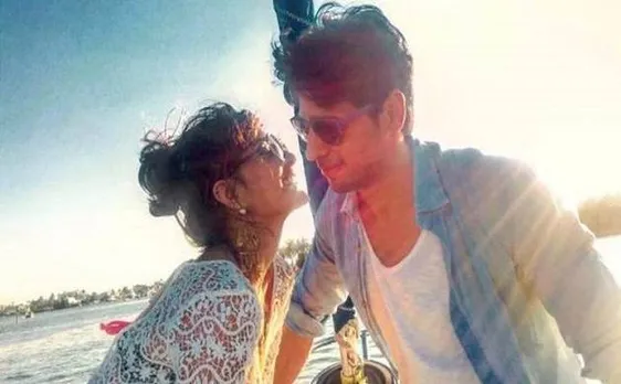 A Gentleman new song â€˜Baat Ban Jayeâ€™: Jacqueline turns naughty with shy Sidharth