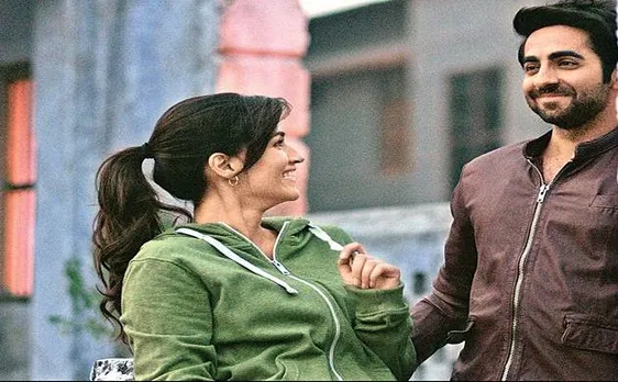  Bareilly ki Barfi Song 'Nazm Nazm' portrays Kriti Ayushmann's sweet romantic chemistry 