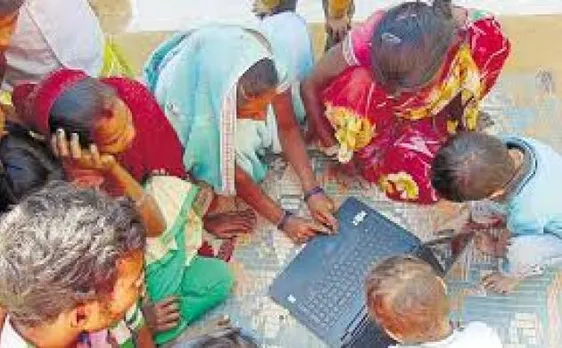 Googleâ€™s â€˜Internet Saathiâ€™s to cover 300,000 villages in India
