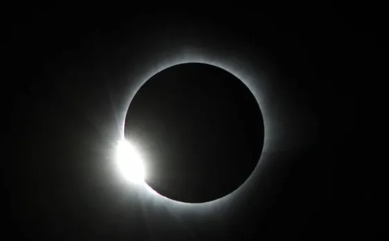 Solar Eclipse 2017: What you can expect and look for as world grows dark on August 21