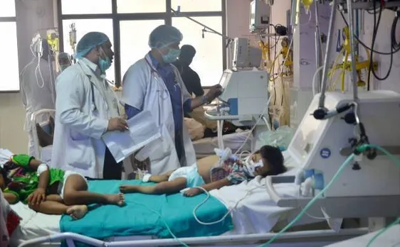 Gorakhpur children deaths: DM report holds college principal, oxygen supplier responsible