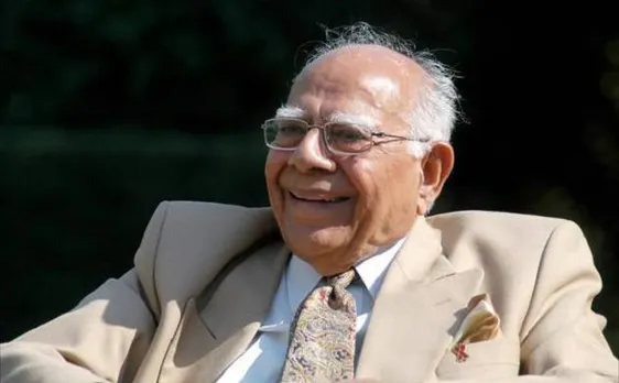 Distinguished lawyer Ram Jethmalani announces his retirement from the legal profession