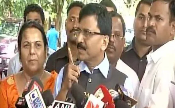 Shiv Sena threatens to pull out from Maharashtra govt