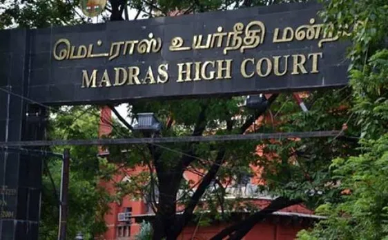 Tamil Nadu crisis: Madras HC to hear petitions filed by 18 disqualified AIADMK MLAs on Wednesday 