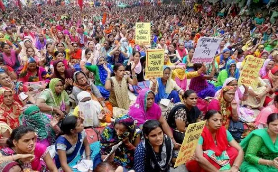 Despite salary hike Anganwadi workers in Maharashtra to continue strike