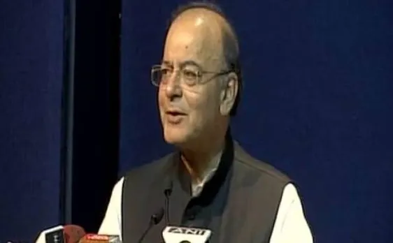 Arun Jaitley strikes back at Yashwant Sinha, says he does not have the luxury to be a former minister-cum-columnist 