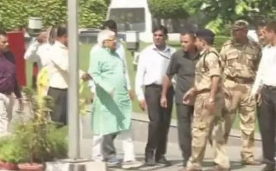 Land-for-hotels scam: RJD supremo Lalu Prasad appears before CBI