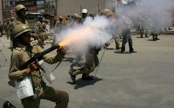 CRPF sends 21000 â€˜less lethalâ€™ plastic bullets to Kashmir to reduce pellets usage