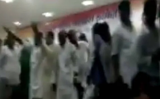 Bihar: Scuffle breaks out between supporters of two Congress leaders during party meet