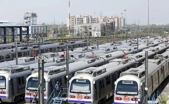 Delhi metro fare hike: Check out commuters' reactions