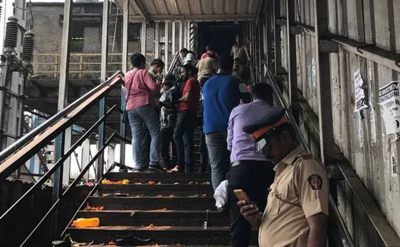 Mumbai stampede: Railways constitutes committee to probe delay in tender of FOB
