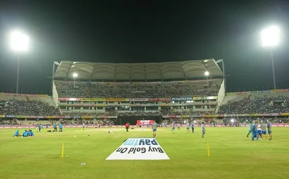 India vs Australia, 3rd T20 Live score: Match abandoned due to sodden outfield, series drawn