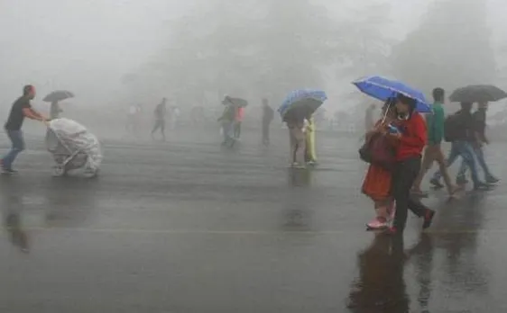 Death toll in torrential Bengaluru rains reaches 9; govt, opposition trade charges