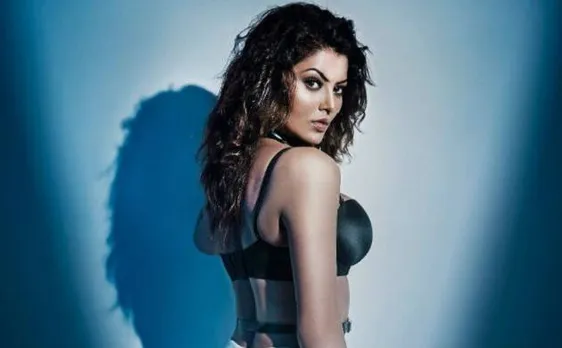 Check out Urvashi Rautela's first look from Hate Story 4