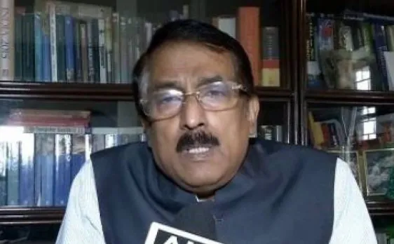 Congress alleges Sri Sri Ravi Shankar representing 'govt interests' in Ayodhya dispute