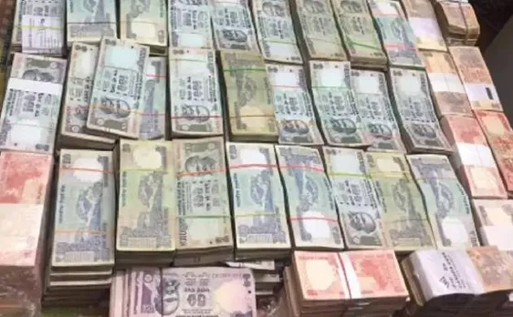 Robbers loot Rs 70 lakh from Bank of Maharashtra in Solapur