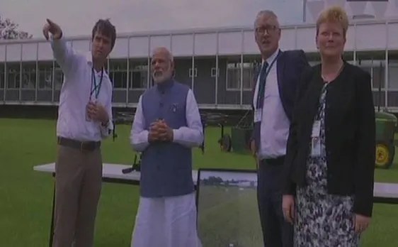 ASEAN Summit : PM Narendra Modi visits Mahaveer Philippine Foundation in Manila