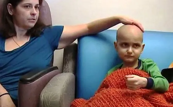 US: Nine-year-old dies of cancer after early Christmas celebration, leaves thousands mourning
