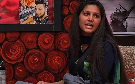 Bigg Boss 11: Sapna Choudhary lashes out at THESE two contestants; watch video
