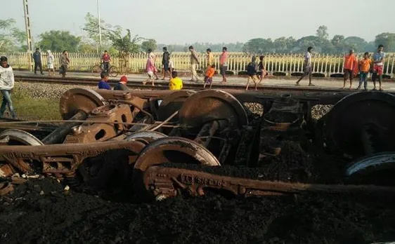 4 train accidents in less than 12 hours kill 7, injure 11