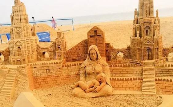 Sand artist Sudarshan Pattnaik attacked at Konark festival, hospitalised
