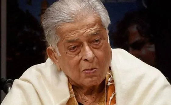 Veteran actor Shashi Kapoor dies at 79, funeral on Tuesday morning